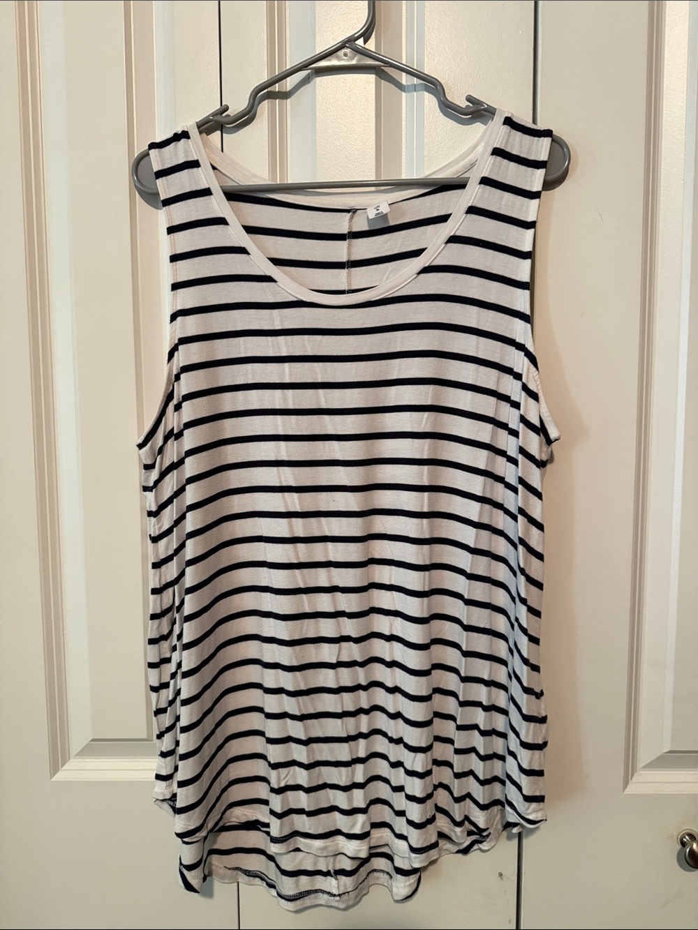 Old Navy White and Black Striped Scoop Neck Tank